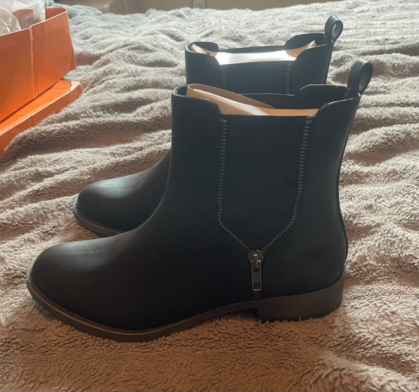 Black Ankle Boots image indicator(2)