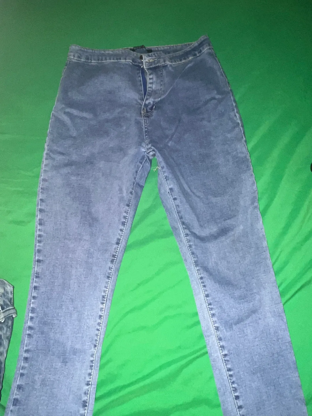 American Eagle Denim Jeans image indicator(7)