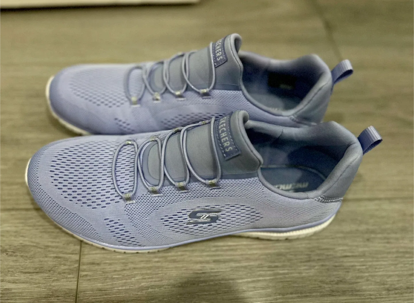 Skechers Hands Free Slip-ins: GO WALK Arch Fit - Impact image indicator(4)