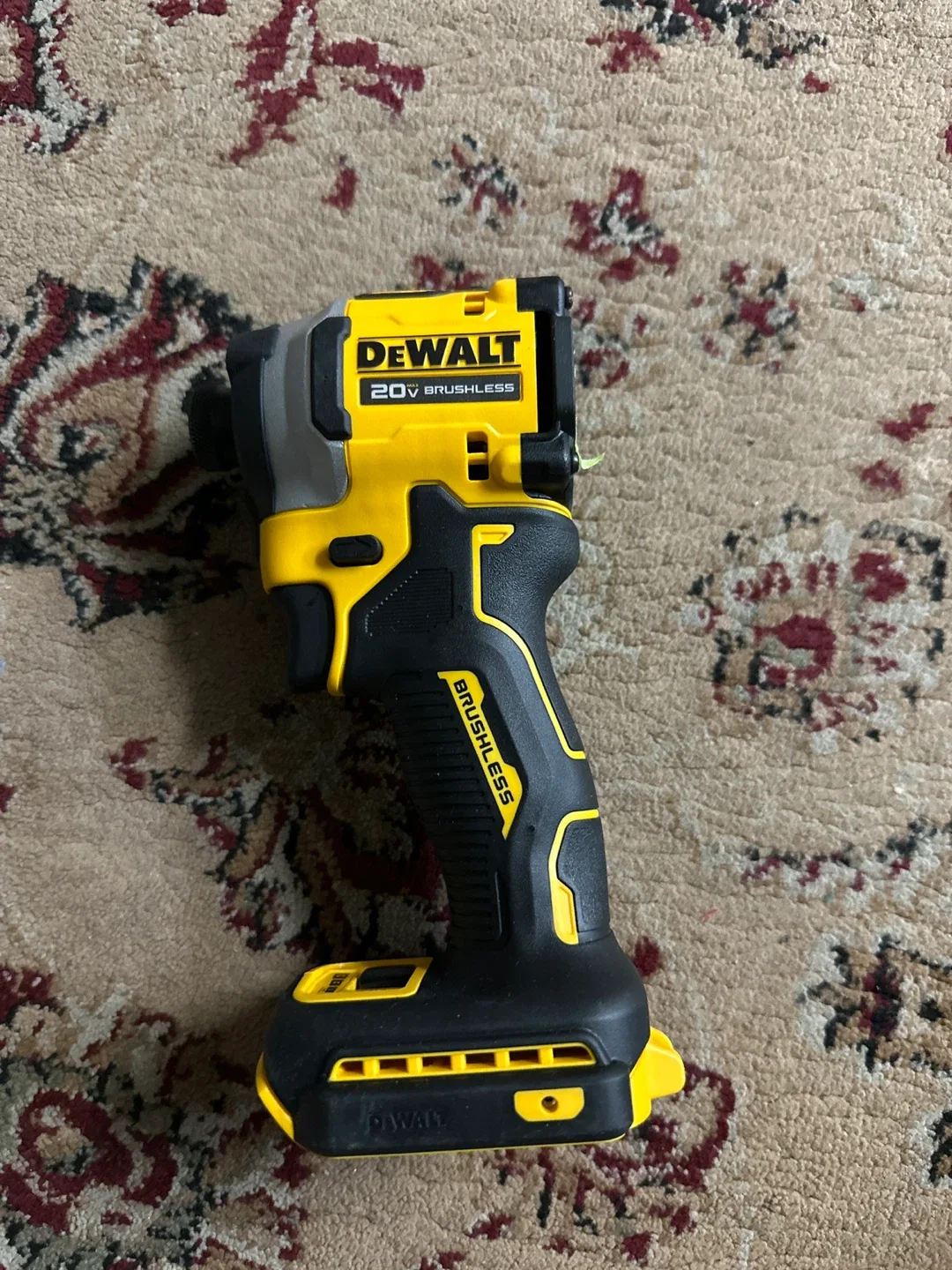 DeWalt DCF850 Impact Driver - Like New! thumbnail