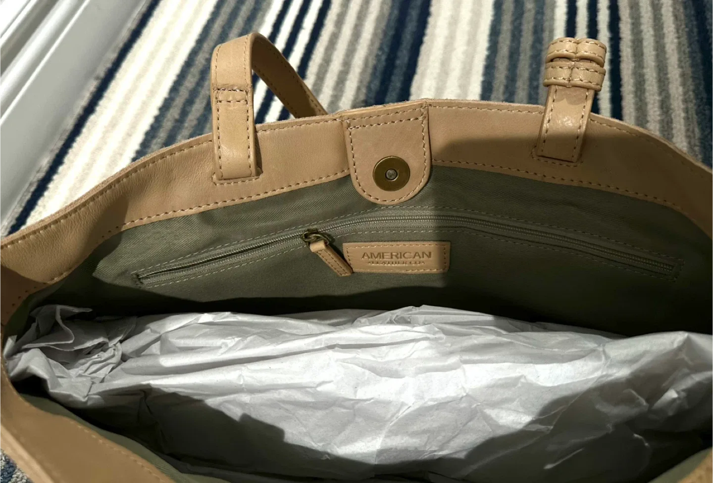 American Leather Co. Tan Leather Tote Bag image indicator(3)