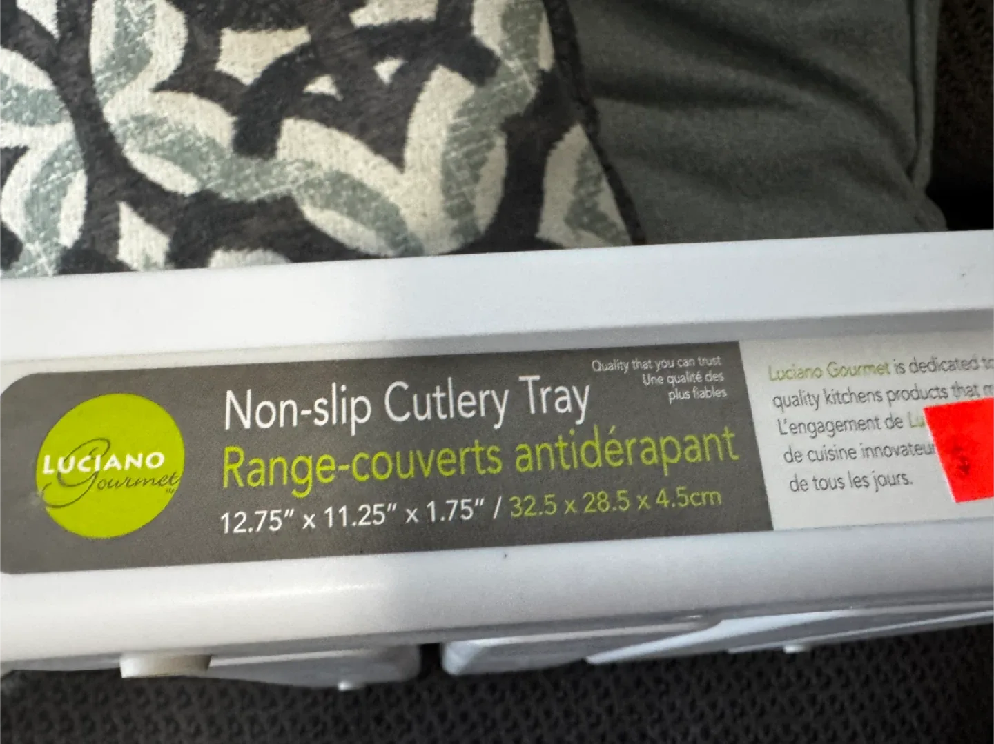 Luciano Gourmet Non-Slip Cutlery Tray image indicator(3)