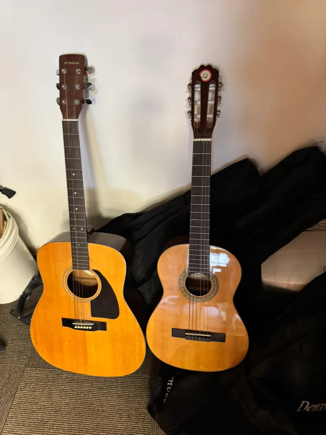 Small guitars free