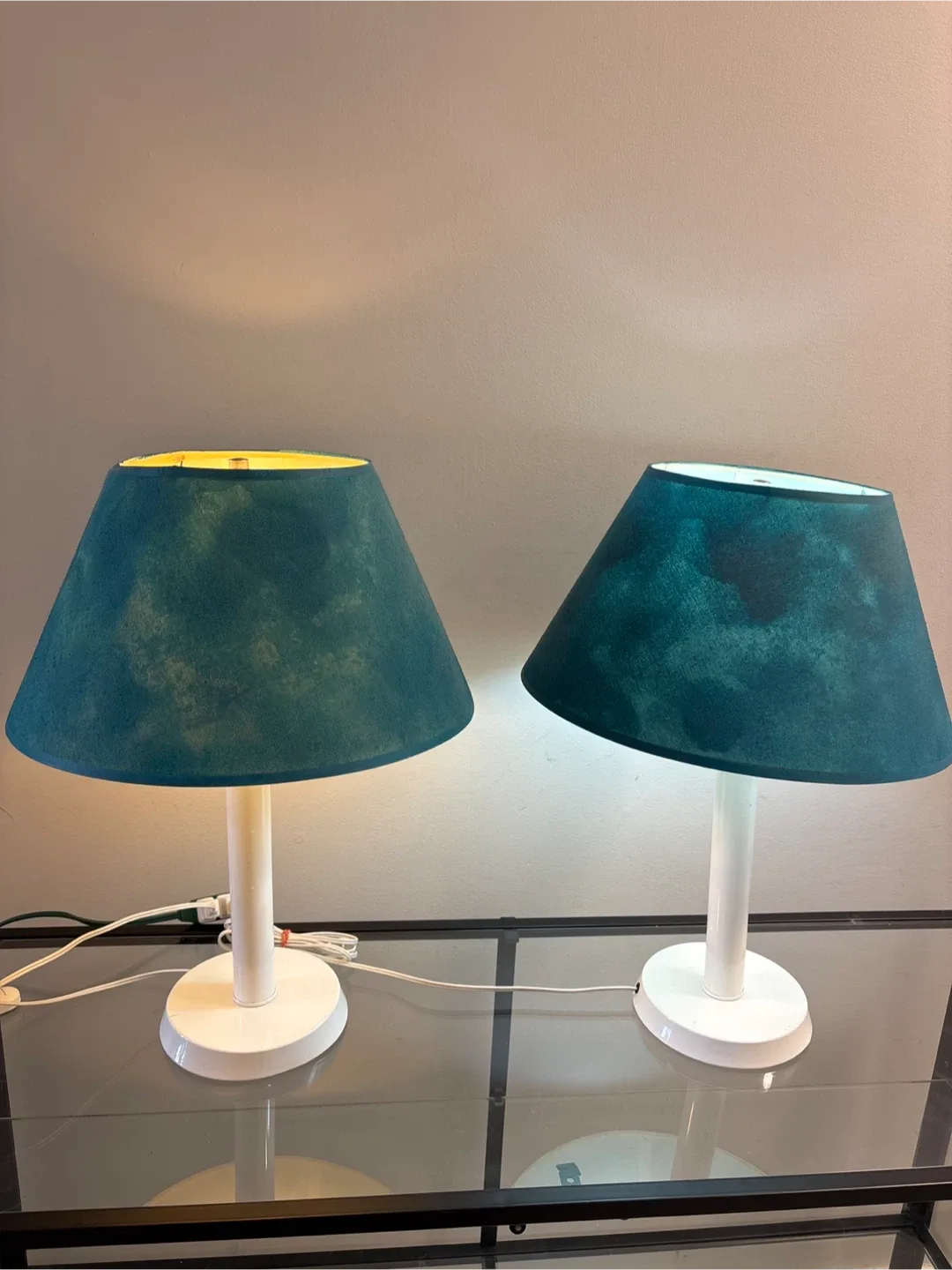 Pair of Gorgeous Lamps image indicator(4)