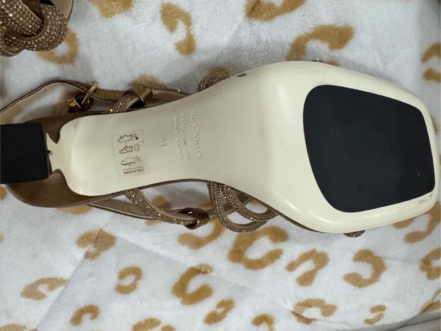 Ron White Gold Heels - Size 41 image indicator(3)