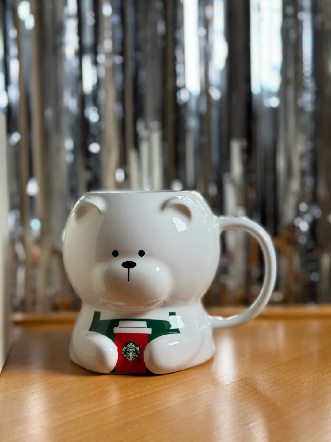 2025 Starbucks Christmas BEARISTA BEAR 12oz CERAMIC Mug image indicator(4)