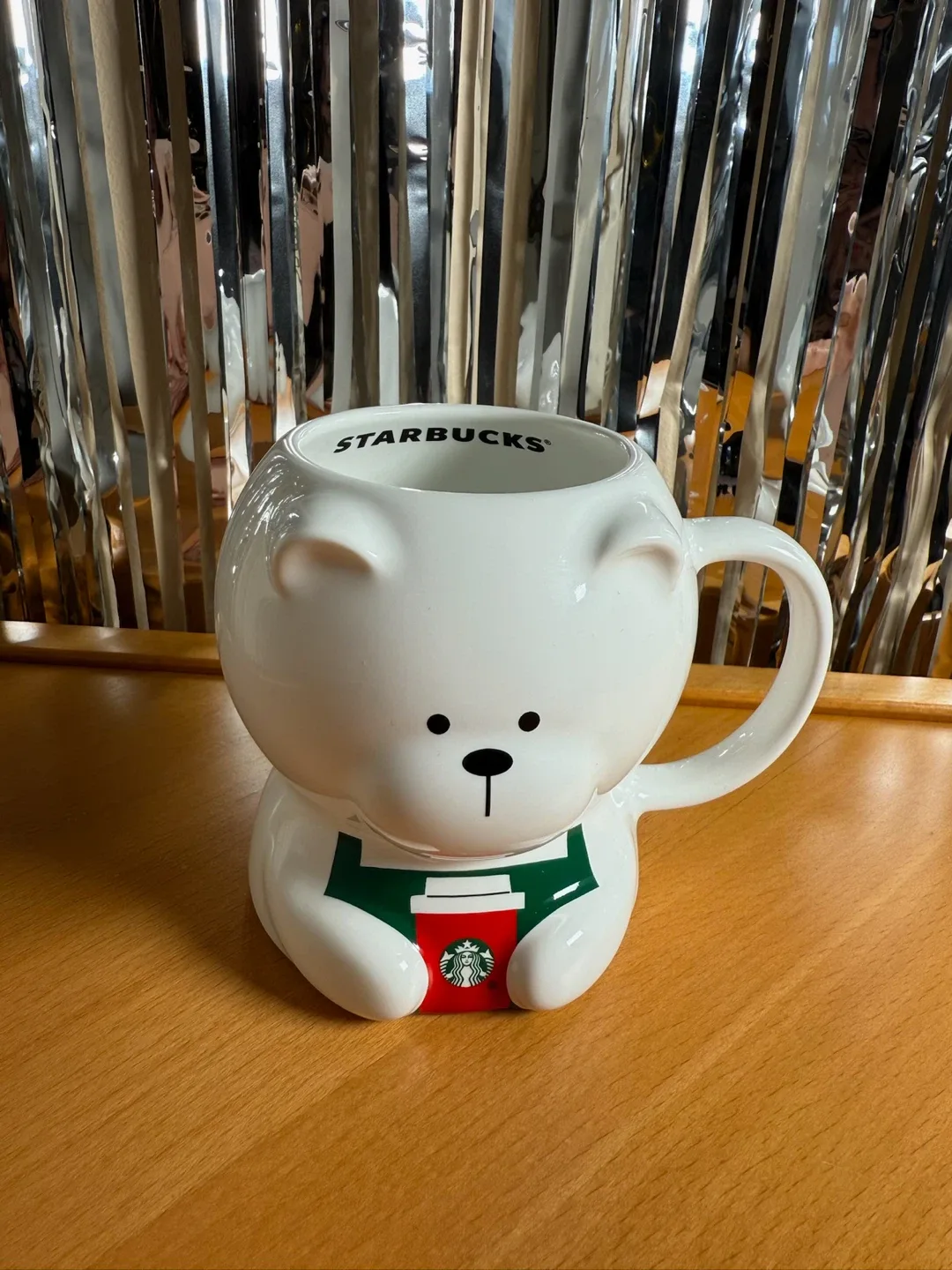 2025 Starbucks Christmas BEARISTA BEAR 12oz CERAMIC Mug image indicator(6)