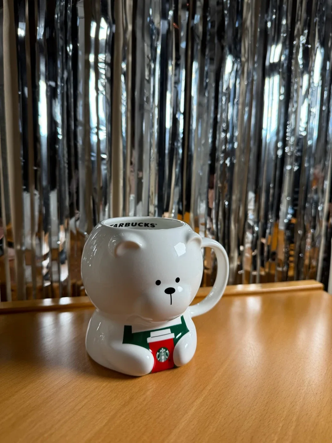 2025 Starbucks Christmas BEARISTA BEAR 12oz CERAMIC Mug image indicator(8)