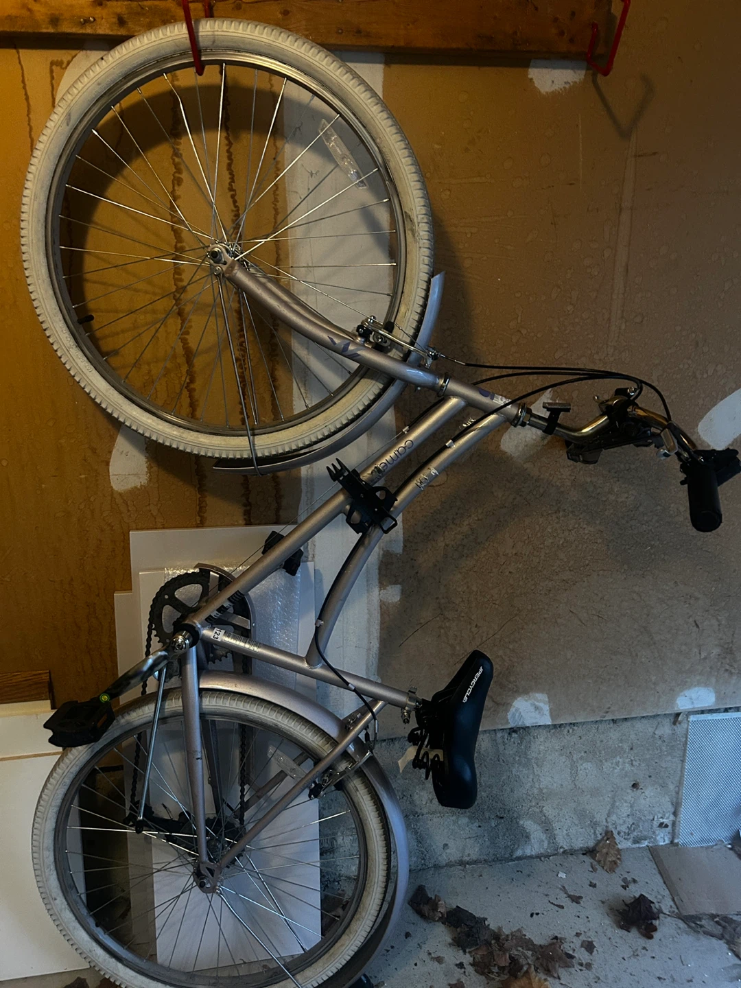 Supercycle Camellia Bike (with extra bicycle materials)
