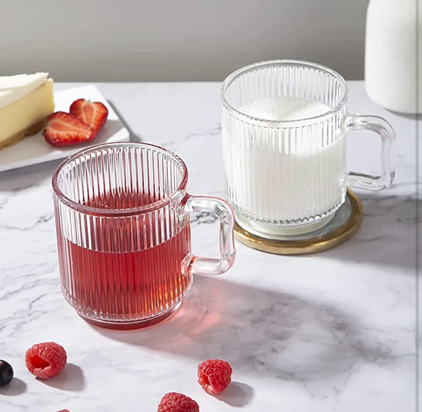 Set of 2 Premium Drinking Glasses image indicator(2)