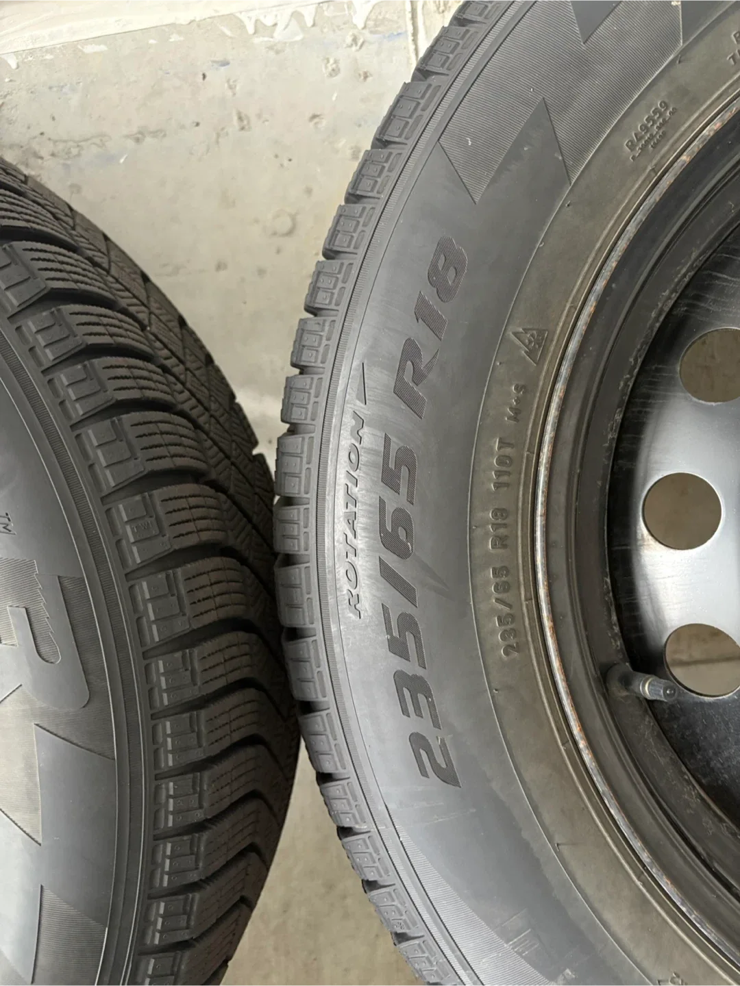 Pirelli Ice Zero FR 235/55R18 Winter Tires on Rims image indicator(2)