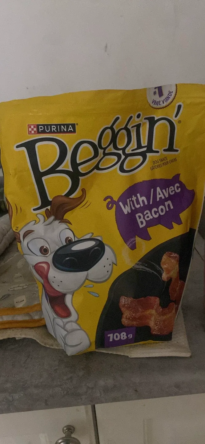 Purina Beggin' with Bacon Dog Snack image indicator(2)