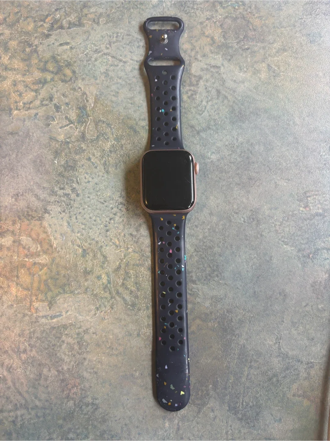 Apple Watch 40 mm with Sport Band