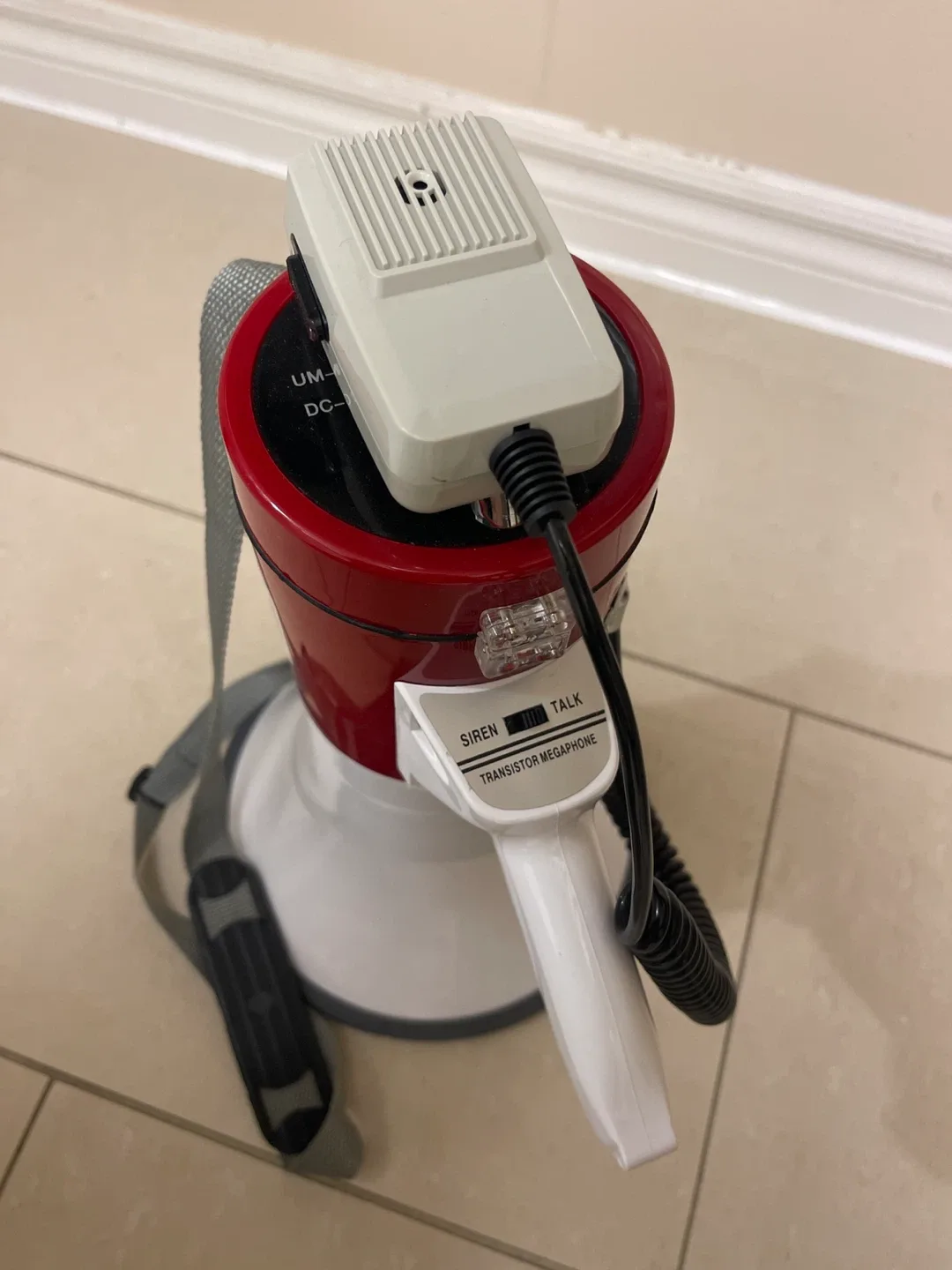 Megaphone MG-220D image indicator(2)