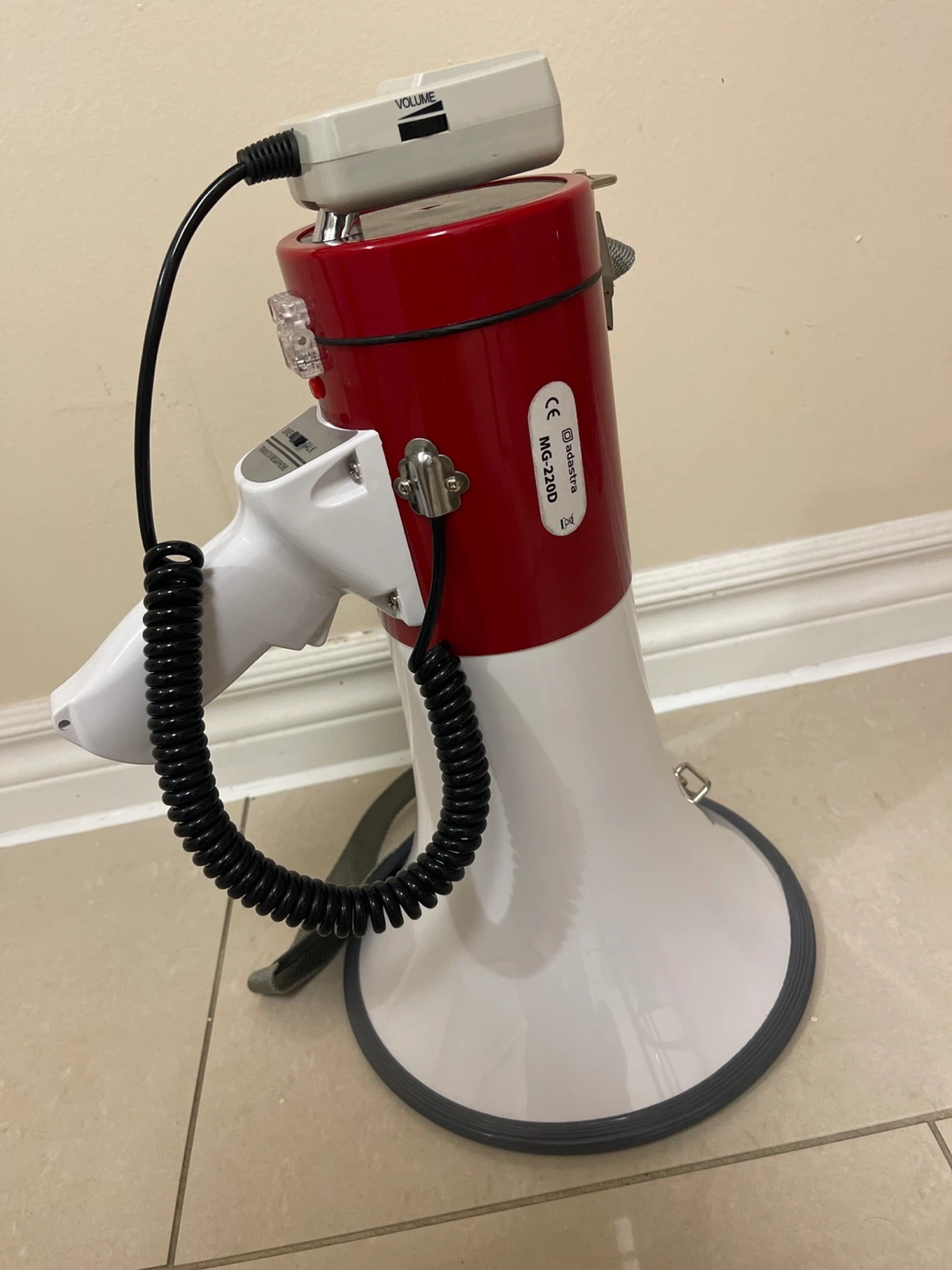 Megaphone MG-220D