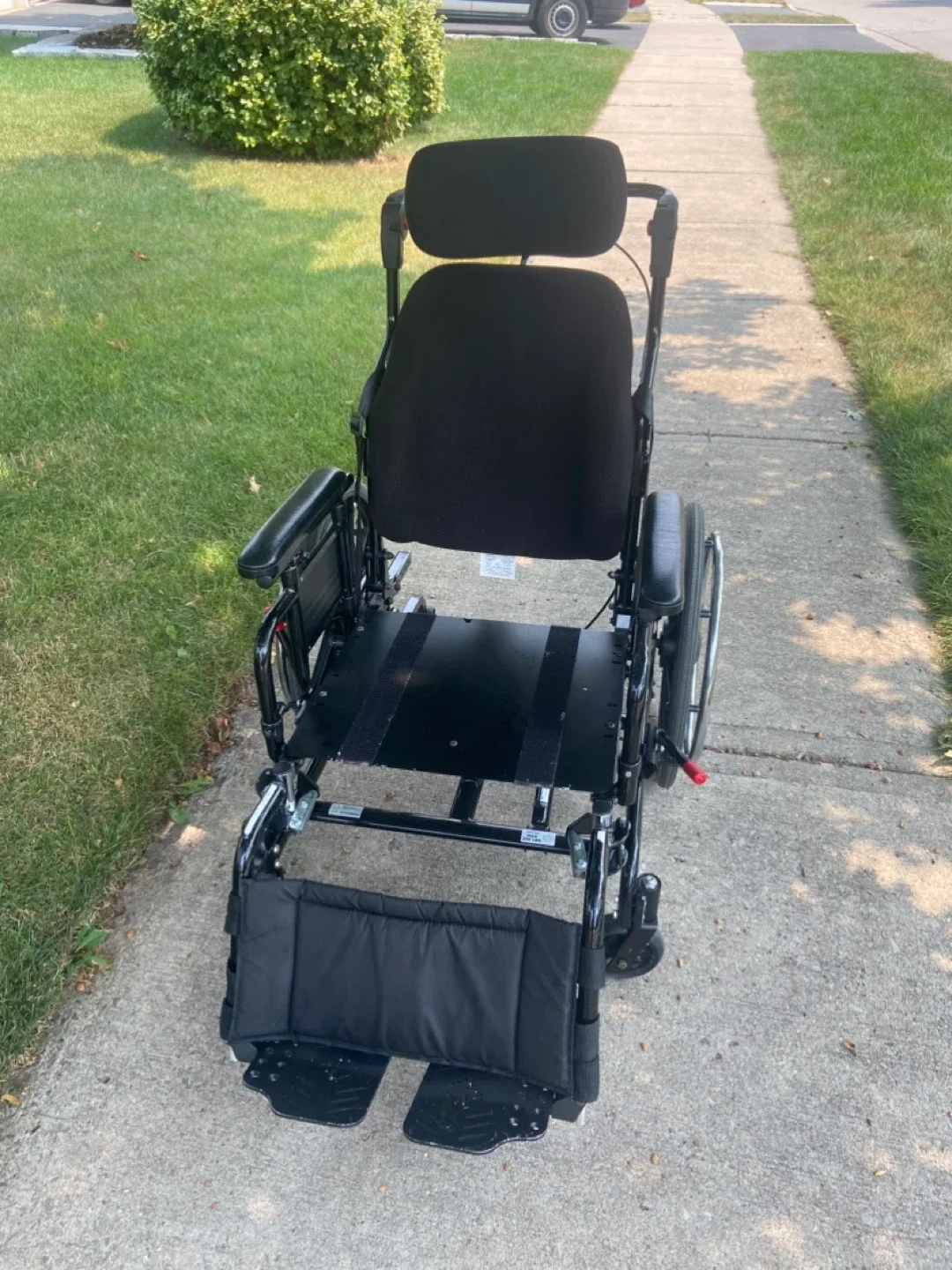 Maple Leaf Wheelchair Super Tlt image indicator(3)