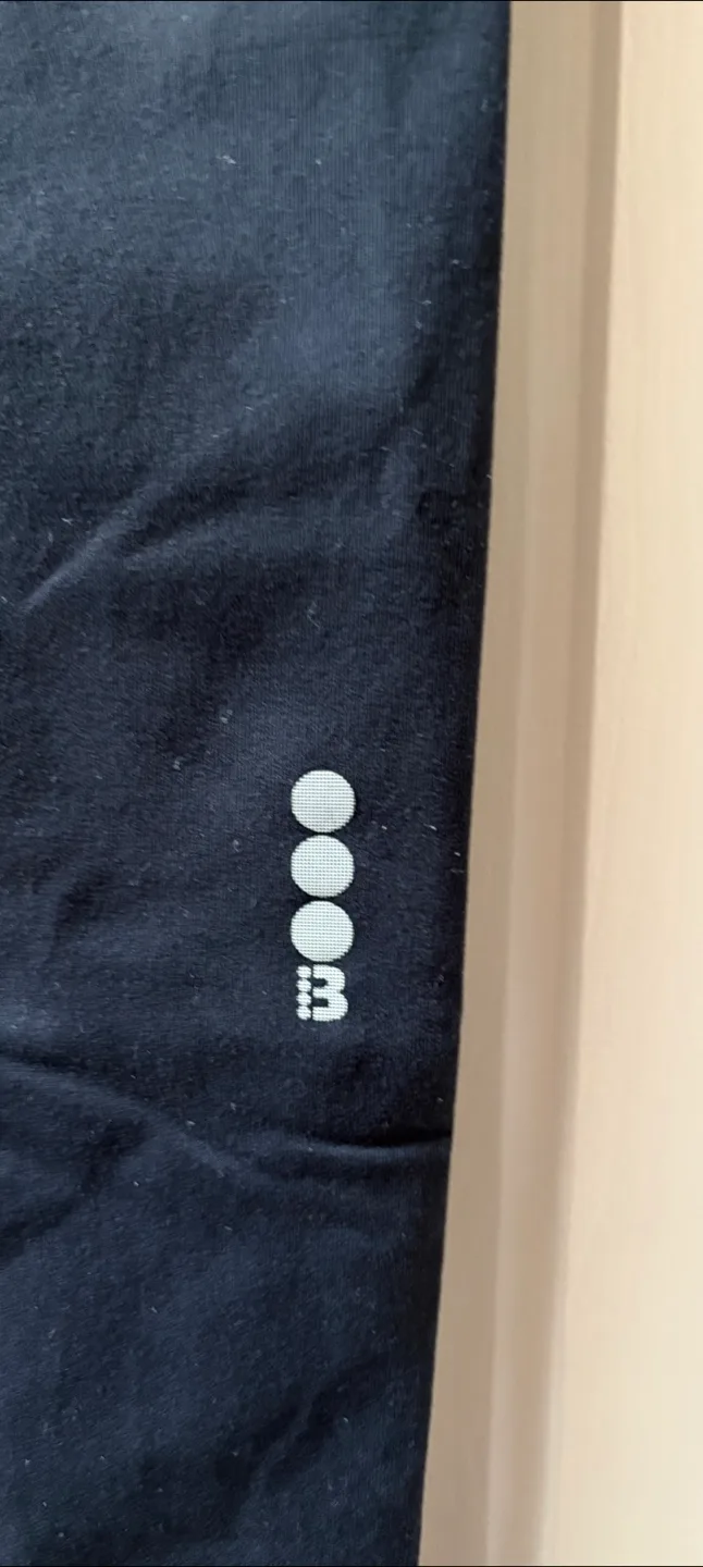 Bench XS Black Leggings - NEW image indicator(2)