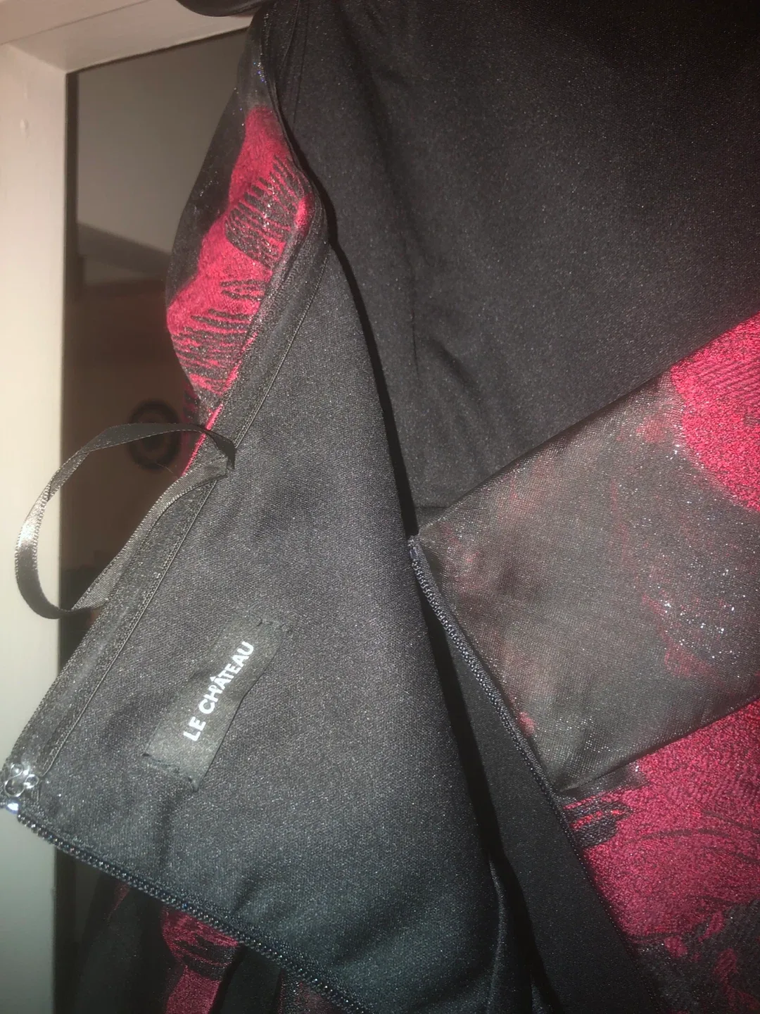 Le Chateau Black & Red Floral Dress image indicator(3)