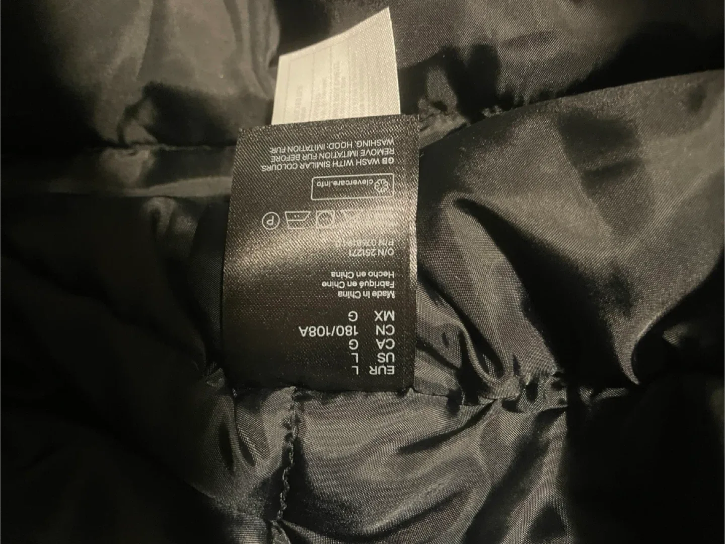H&M NASA Padded Black Winter Jacket - Size L image indicator(3)