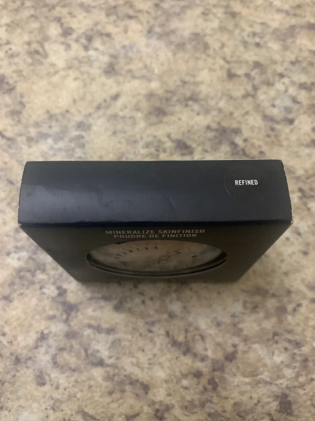 MAC Mineralize Skinfinish Powder - Refined image indicator(2)