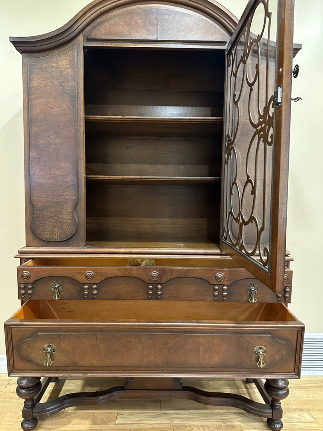 Antique Walnut Wood China Display Cabinet (CAN DELIVER) - photo 3