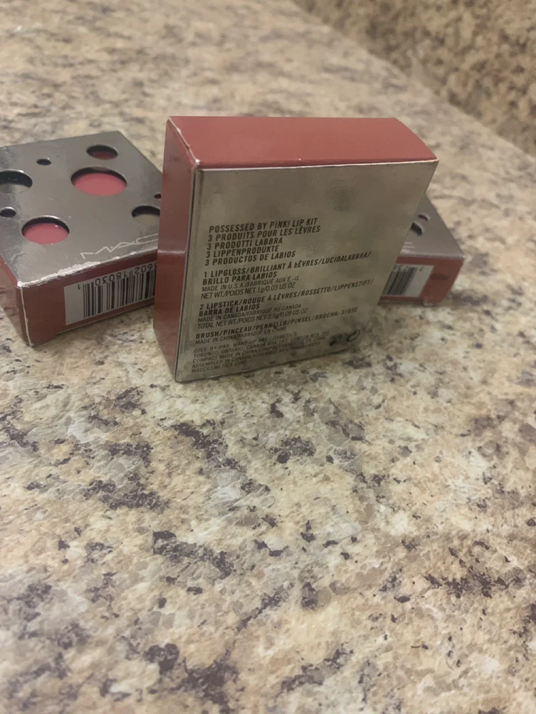 MAC Possessed by Pink! Lip Kit image indicator(3)