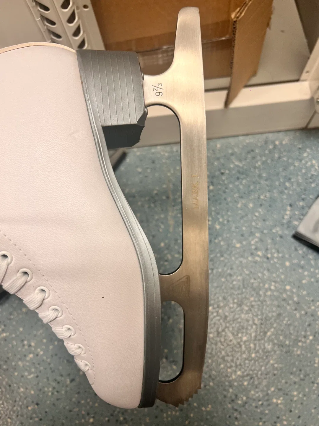 Jackson White Figure Skates - Size 6 image indicator(3)