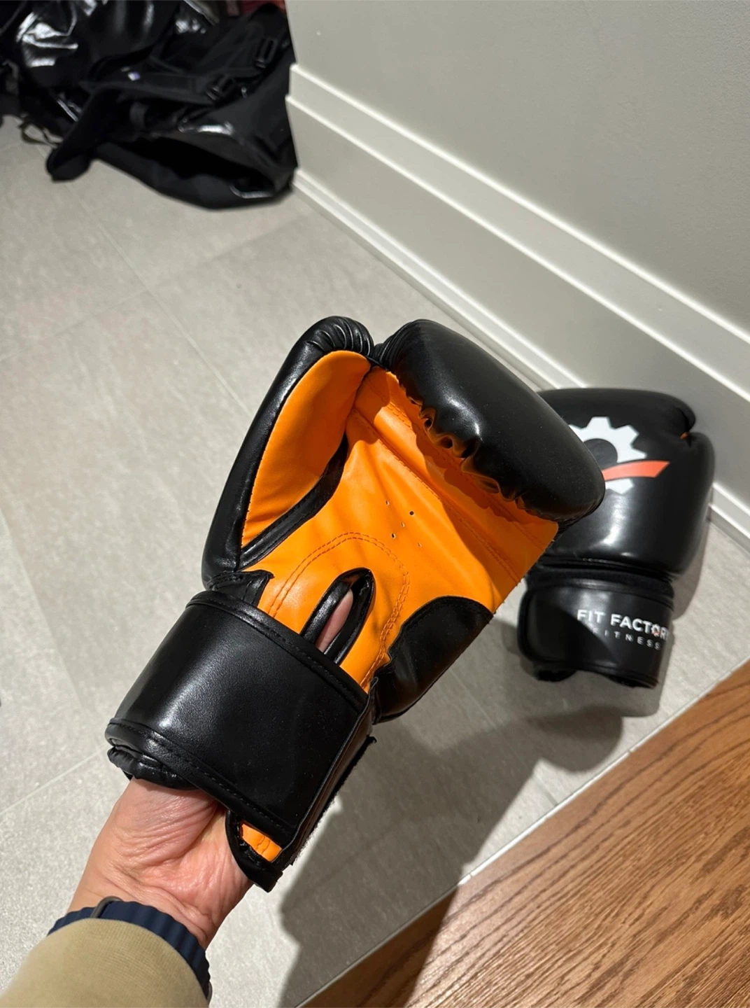 Boxing Gloves - photo 2