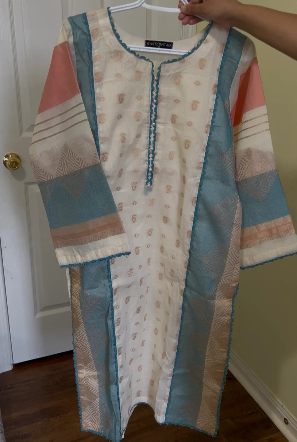 EasternTag Outfit image indicator(2)