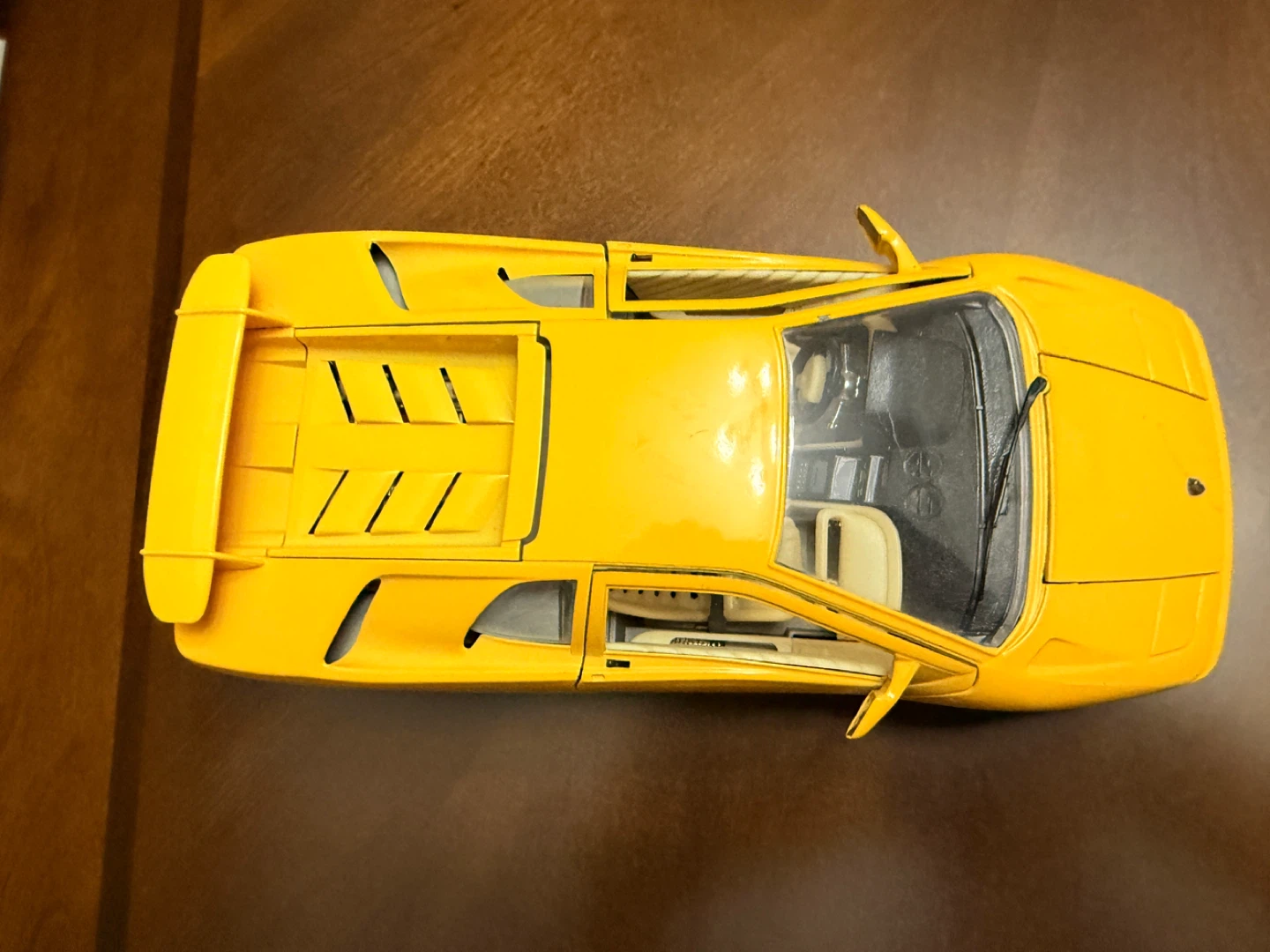 Burago Lamborghini Diablo 1/18 Scale - photo 3