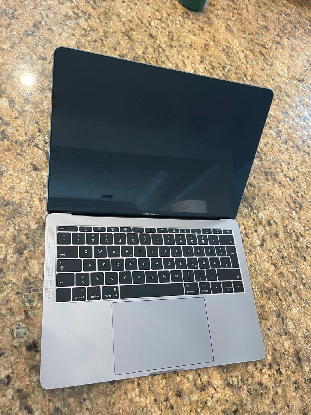 MacBook Pro - photo 2