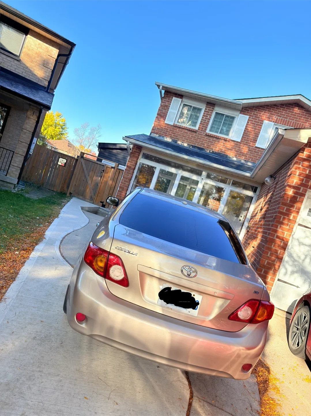 Toyota Corolla - Gold image indicator(5)