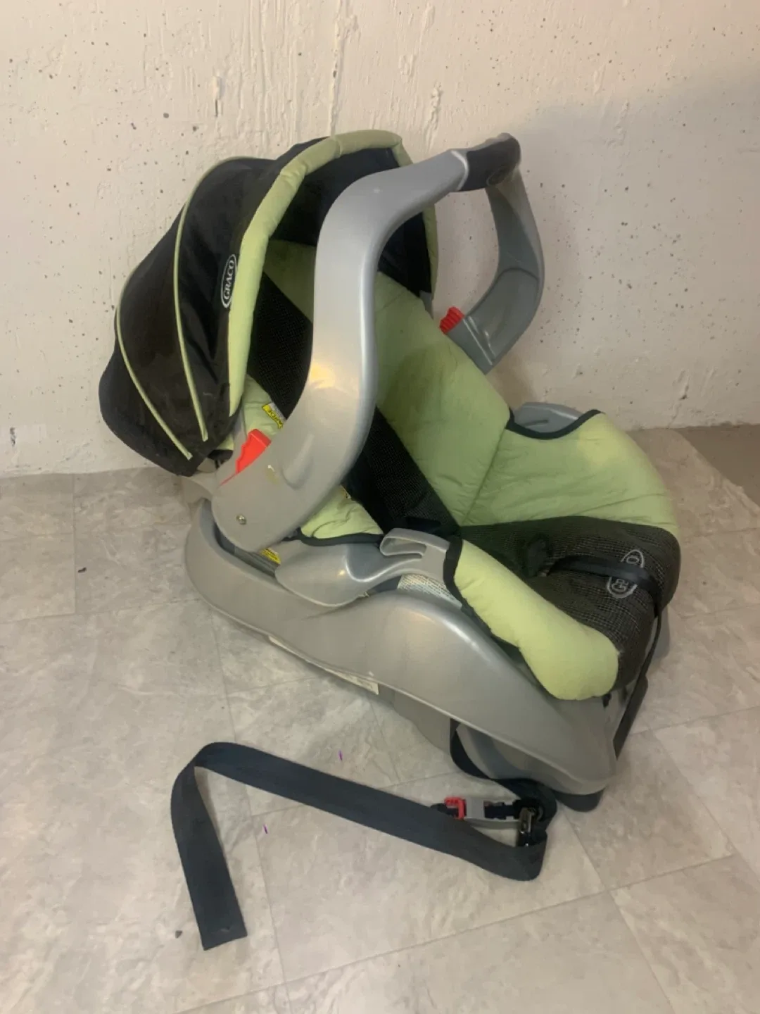 Graco Infant Car Seat - Green baby seats image indicator(4)