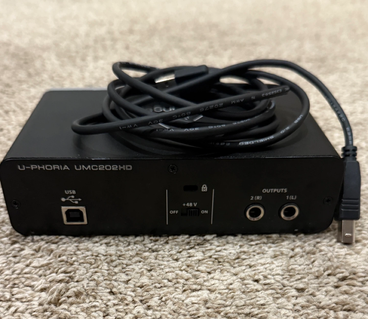 Behringer U-PHORIA UMC202HD Audio Interface - photo 2