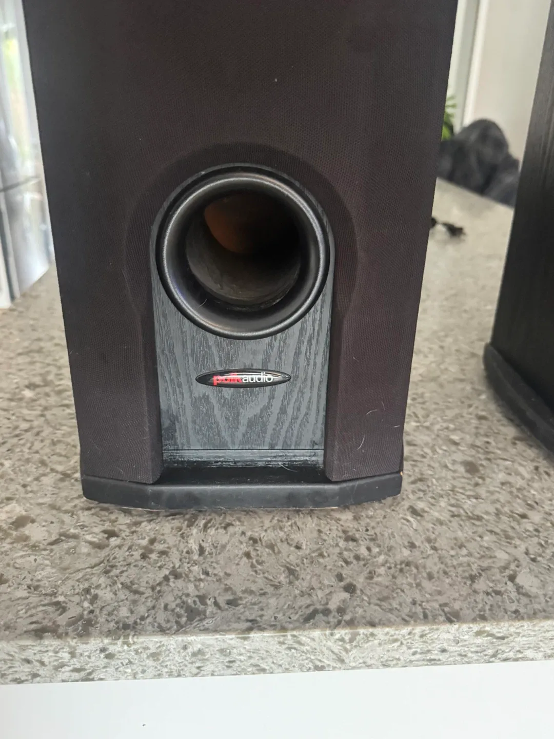 Polk Audio Tower Speakers - Great Sound! image indicator(2)