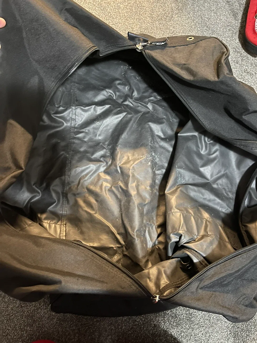 CCM Hockey Bag - Black image indicator(2)