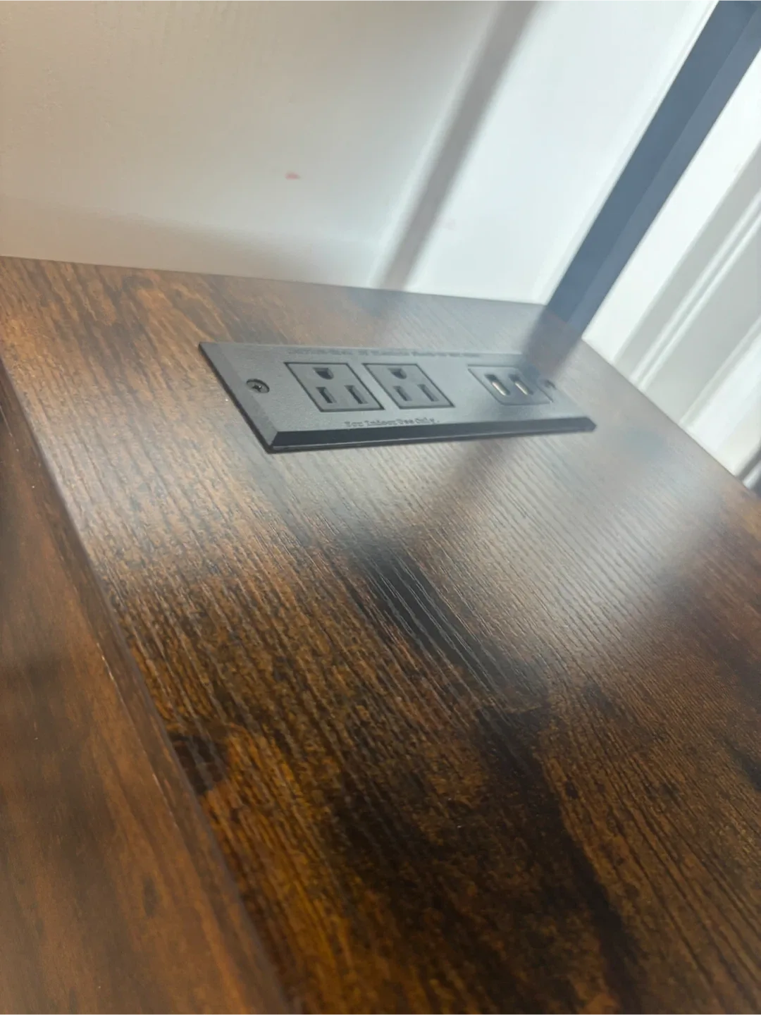 Side Table with Charging Station image indicator(8)