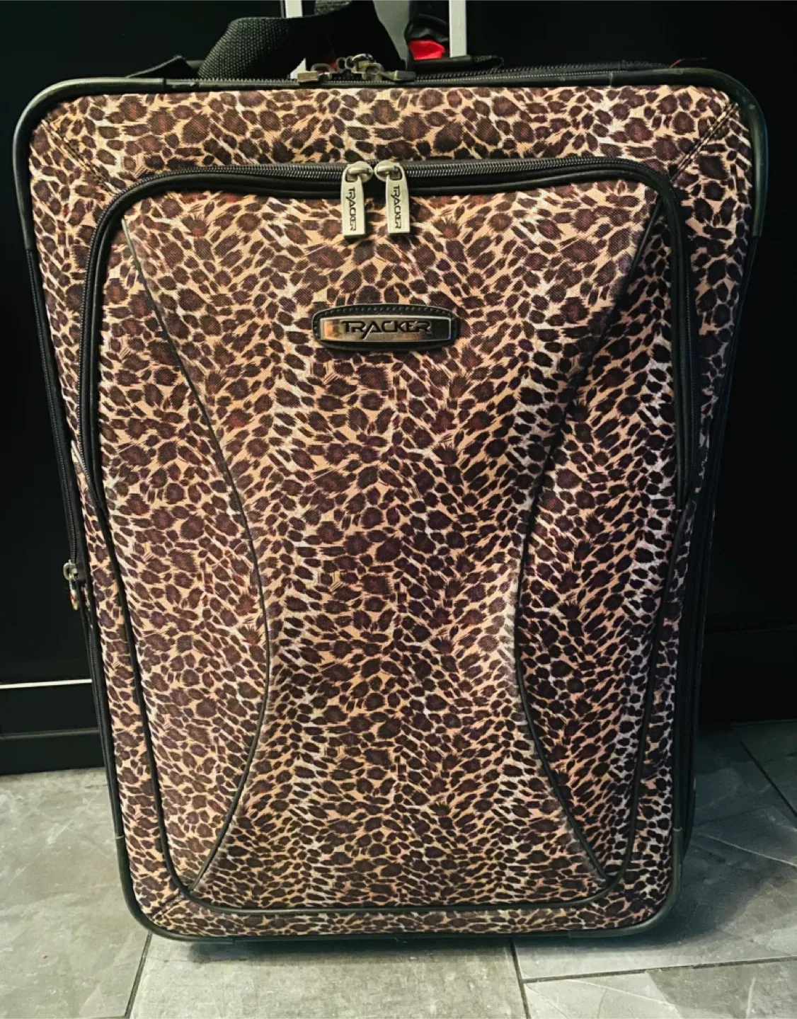 Leopard Print Roller Suitcase 🥕 image indicator(3)