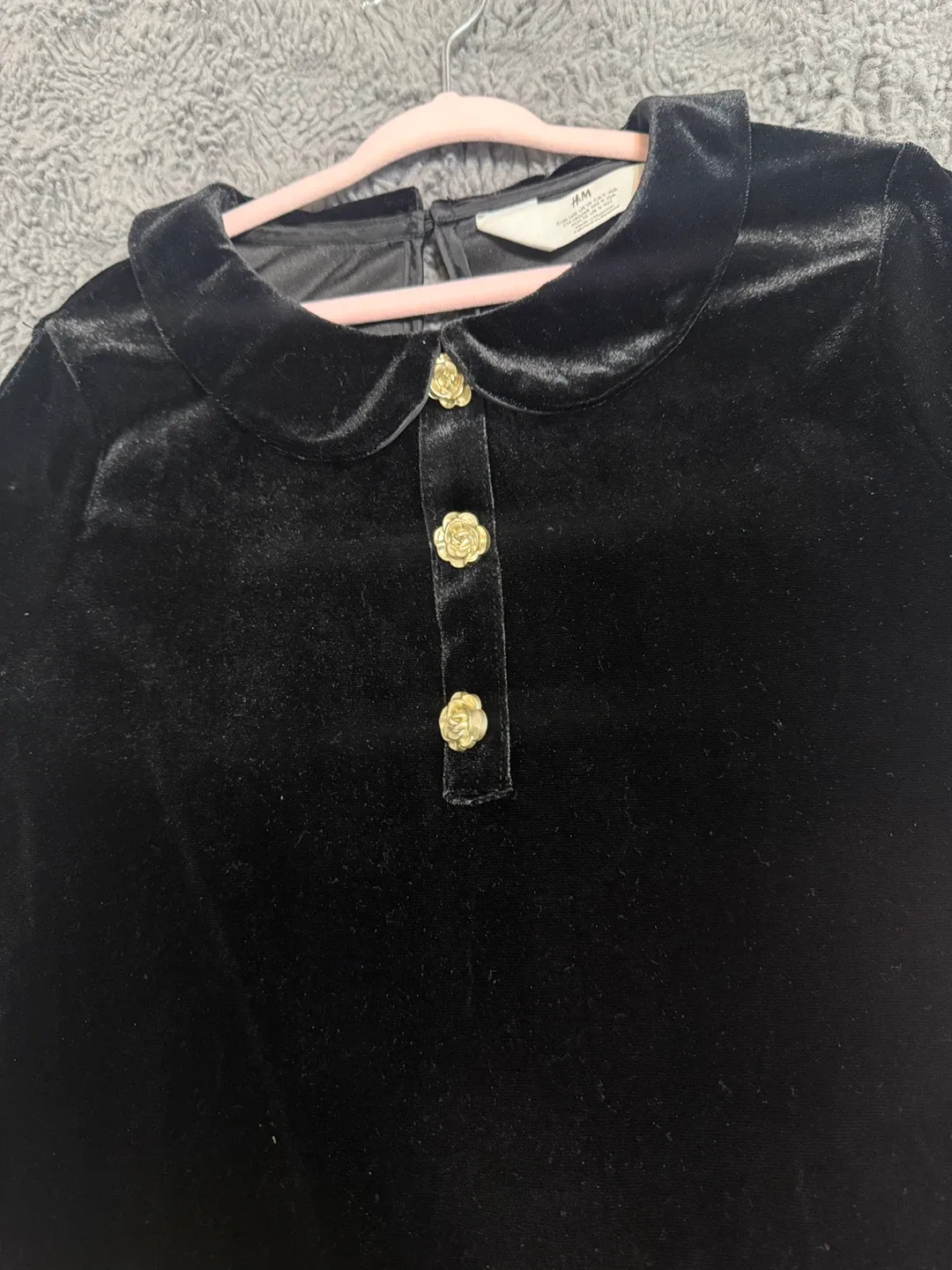 H&M Black Velvet Dress - Size 9-10Y image indicator(4)