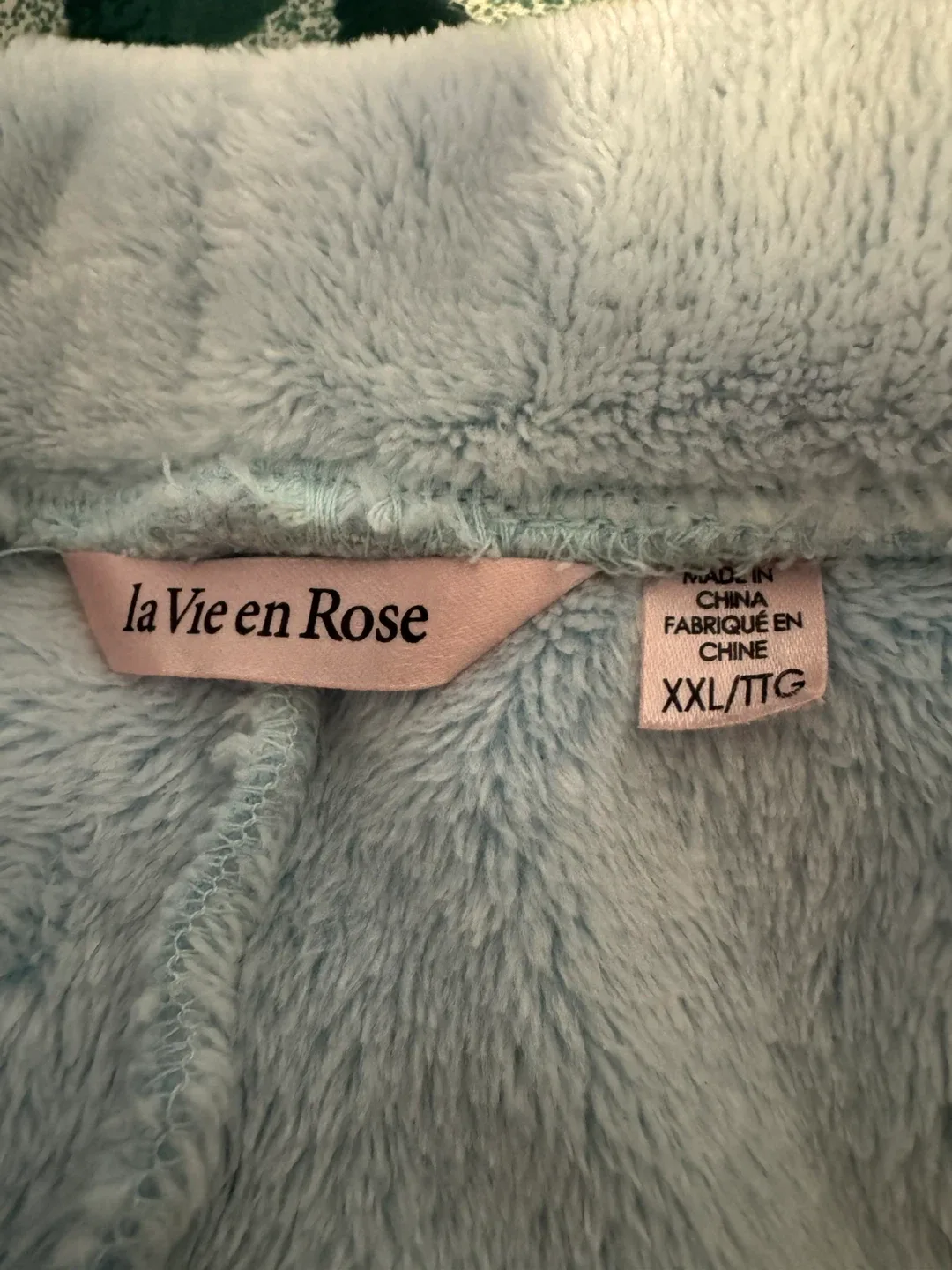 La Vie en Rose XXL Pajama Set image indicator(3)