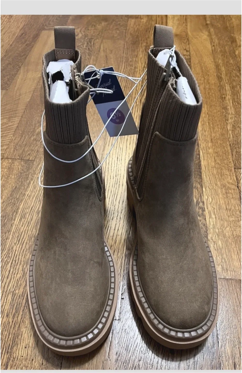 Universal Thread Women's Brown Ankle Boots - Size 8.5 image indicator(5)