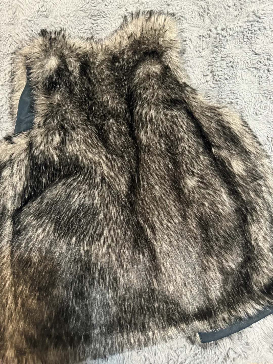 Zara Kids Outerwear Collection Vest - Size 8/9 image indicator(5)