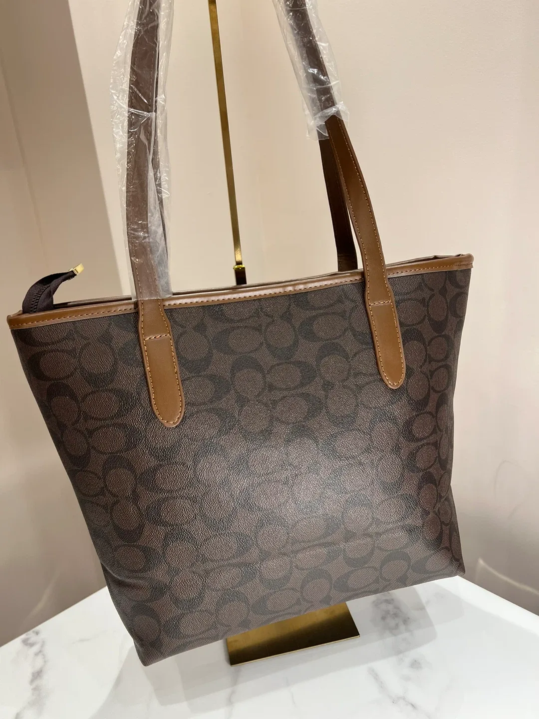 Brown coach Tote bag image indicator(3)