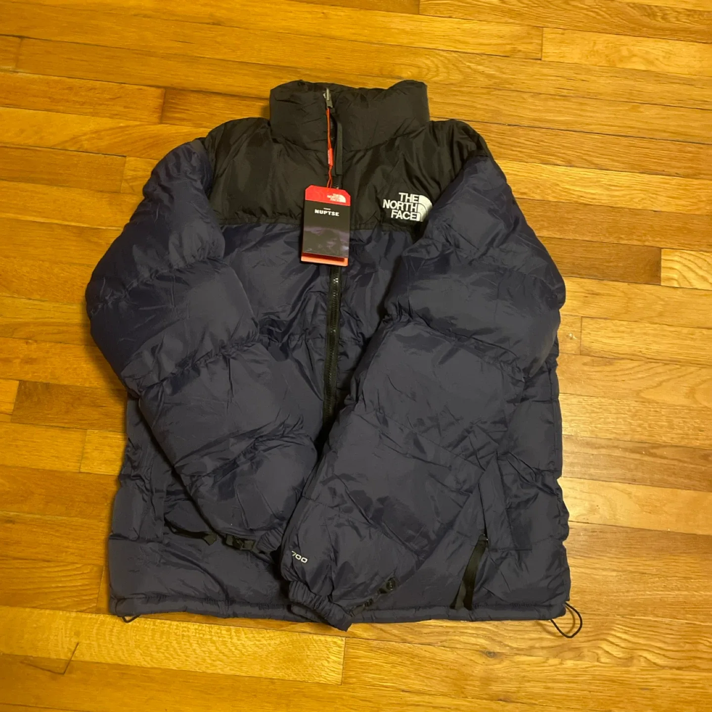 The north face 700 puffer size M