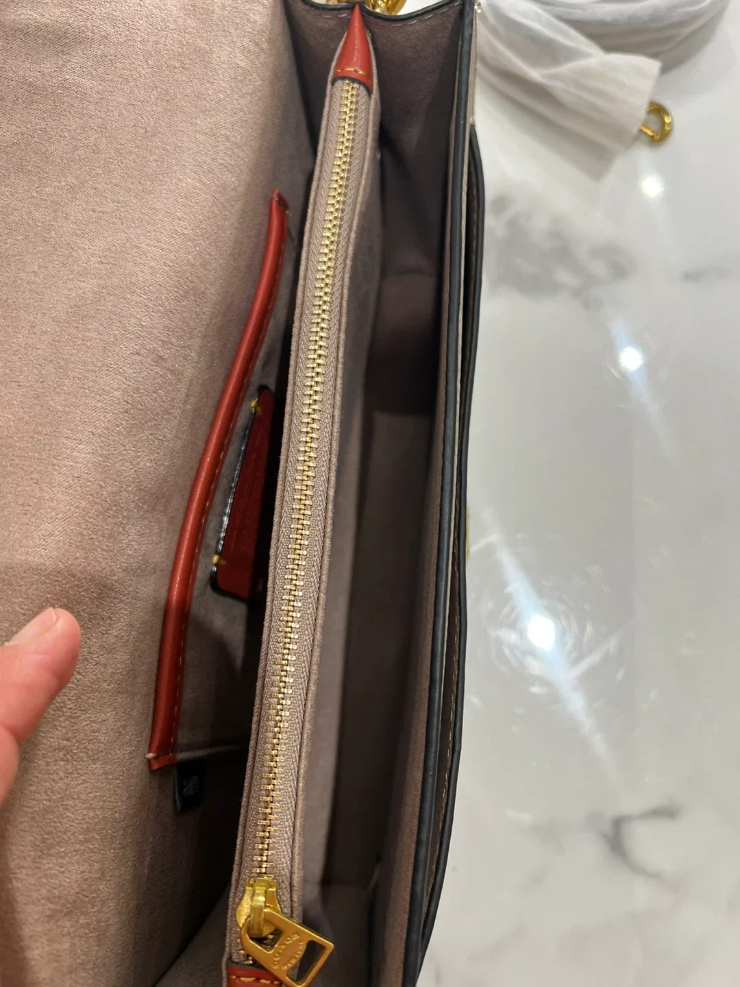 Coach Tabby purse image indicator(5)