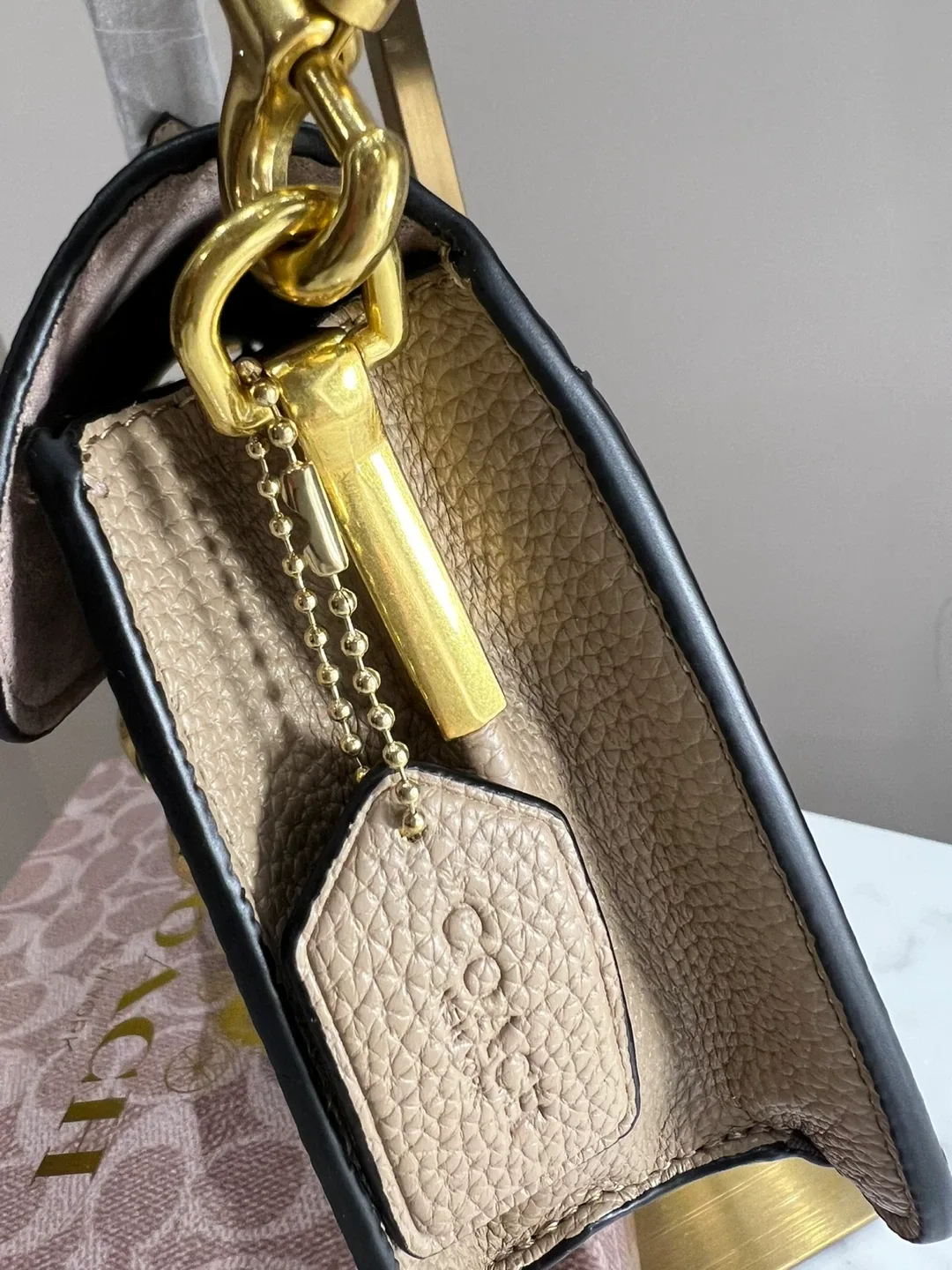 Coach Tabby purse image indicator(4)