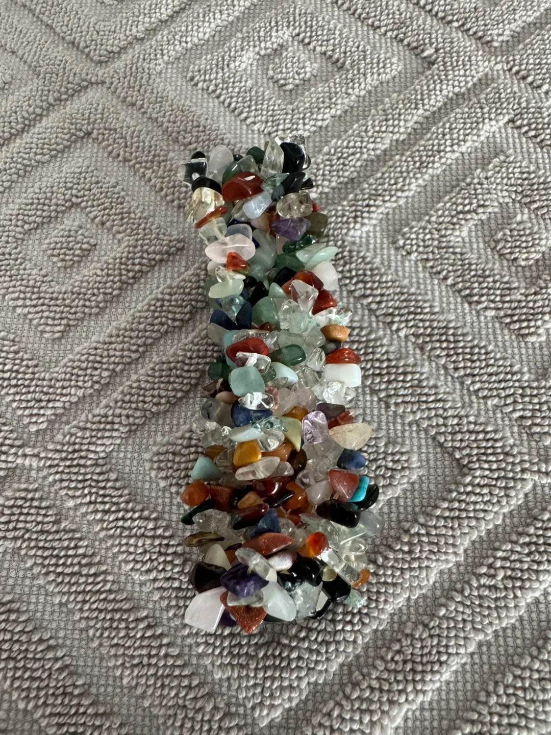 Multi-Stone Chip Bracelet image indicator(3)