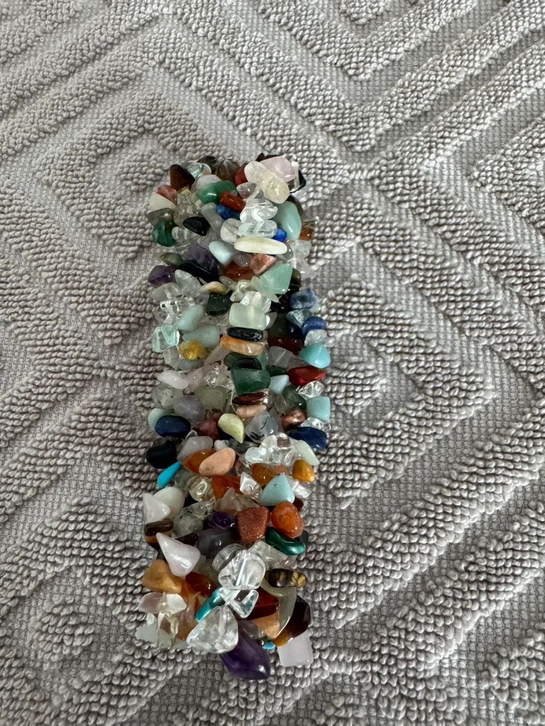 Multi-Stone Chip Bracelet image indicator(4)