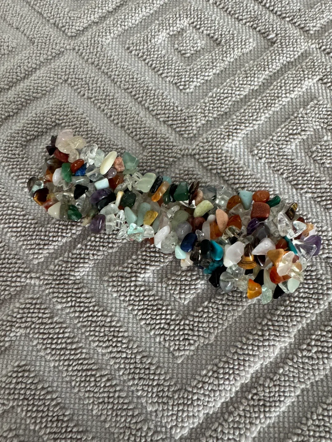 Multi-Stone Chip Bracelet image indicator(2)