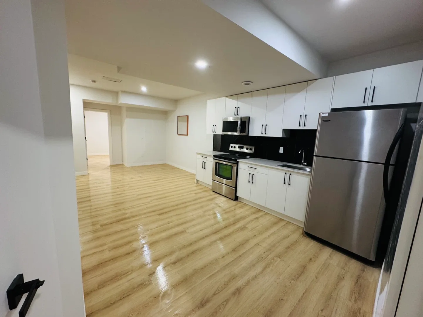 Basement for Rent image indicator(6)